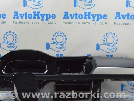 ФОТО Накладка передней панели правая черная для Volkswagen Jetta USA (2018-) Одесса