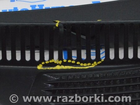 ФОТО Решетка дворников (пластик) лев трещины для Volkswagen Jetta USA (2018-) Одесса