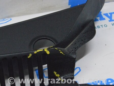 ФОТО Решетка дворников (пластик) лев трещины для Volkswagen Jetta USA (2018-) Одесса