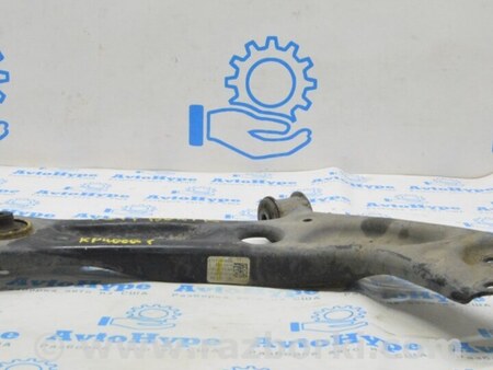 ФОТО Рычаг нижний перед прав дефект для Volkswagen Jetta USA (2018-) Одесса