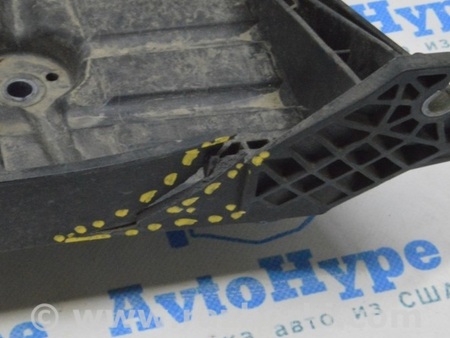 ФОТО Поддон АКБ для Volkswagen Jetta USA (2018-) Одесса