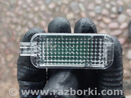 ФОТО Плафон освещения основной для Audi (Ауди) A4 B9 - 8W2, 8W5 (06.2015-...) Львов