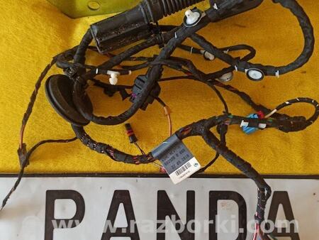 ФОТО Проводка двери для Audi (Ауди) A4 B9 - 8W2, 8W5 (06.2015-...) Львов