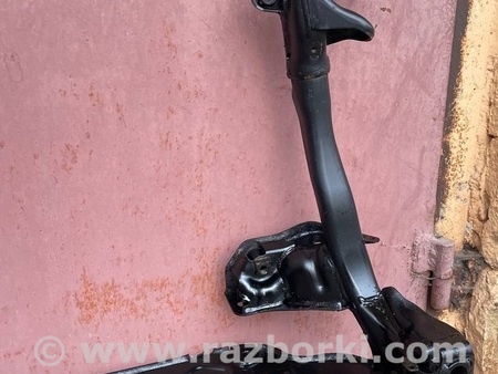 ФОТО Подрамник для Audi (Ауди) A8 D4 (11.2009-01.2018) Львов