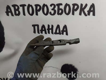 ФОТО Уплотнитель для Audi (Ауди) A8 D4 (11.2009-01.2018) Львов