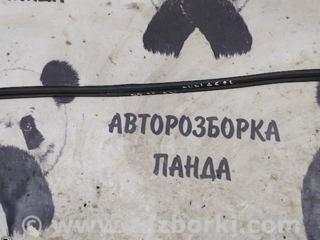 ФОТО Уплотнитель стекла для Audi (Ауди) Q5 8R (04.2008-03.2017) Львов