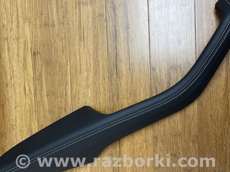 ФОТО Подлокотник для Audi (Ауди) RS5 8W Львов