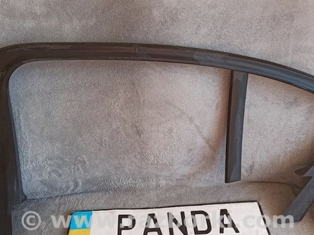 ФОТО Щиток оконной рамы для BMW 3 G20 (2019-...) Львов