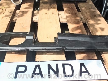 ФОТО Накладка панелі радіатора для Hyundai Coupe Львов