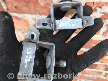 ФОТО петлі багажника для Hyundai Getz Львов