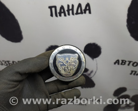 Эмблема Jaguar X-Type