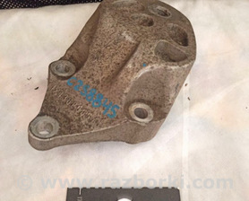 Кронштейн крепления двигателя Jaguar X-Type