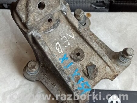 ФОТО кронштейн опори двигуна для Jaguar XJ X351 Львов