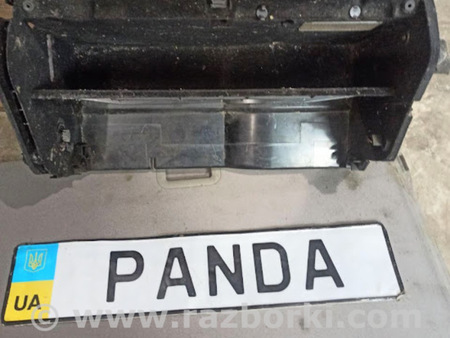 ФОТО Бардачок для Mercedes-Benz W203 Львов