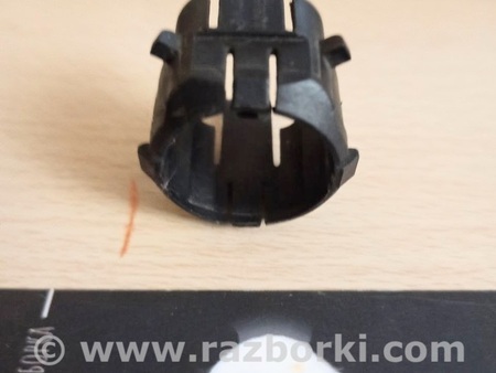 ФОТО корпус кронштейн парктроніка для Mercedes-Benz W203 Львов