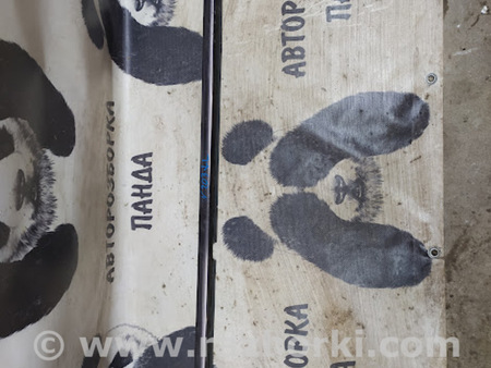 ФОТО Молдинг стекла для Mercedes-Benz W203 Львов