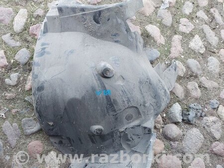 ФОТО Подкрылок для Mercedes-Benz W203 Львов