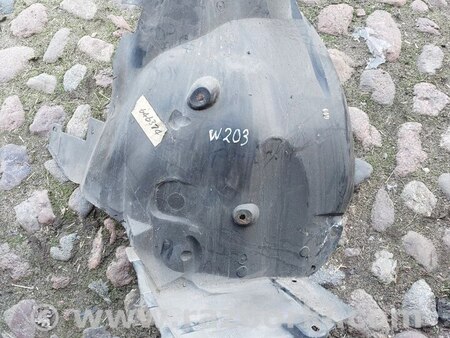 ФОТО Подкрылок для Mercedes-Benz W203 Львов