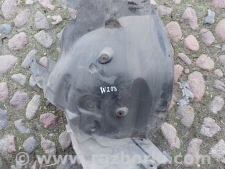 ФОТО Подкрылок для Mercedes-Benz W203 Львов