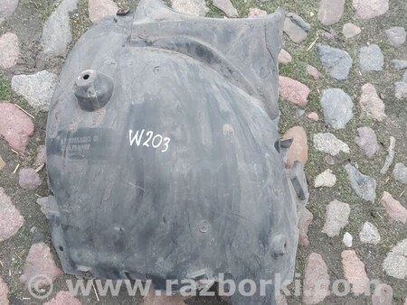 ФОТО Подкрылок для Mercedes-Benz W203 Львов