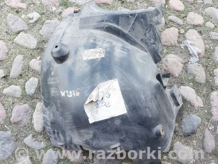 ФОТО Подкрылок для Mercedes-Benz W203 Львов