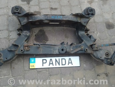 ФОТО Подрамник для Mercedes-Benz W203 Львов