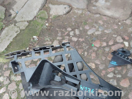 ФОТО Направляющая бампера для Mercedes-Benz W176 Львов