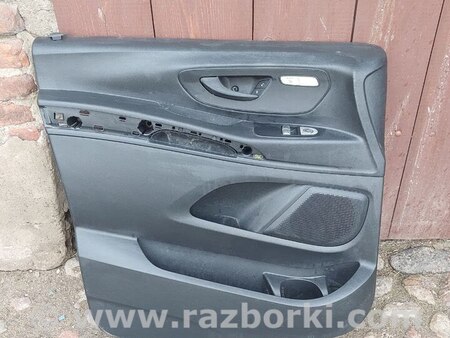 ФОТО Обшивка двери для Mercedes-Benz W447 Львов