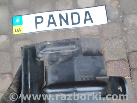 ФОТО Кронштейн для Mitsubishi Outlander Львов