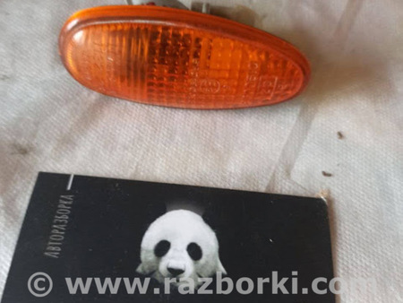 ФОТО повторювач повороту в крило для Mitsubishi Space Wagon (все модели) Львов
