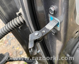 Ограничитель двери Nissan Rogue (14-20)