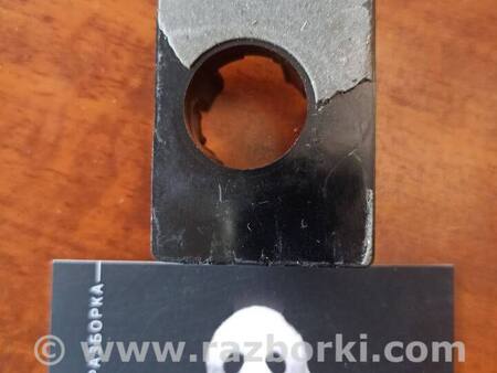 ФОТО Кронштейн датчика парковки для Skoda Superb Львов