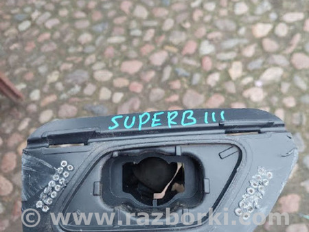 ФОТО кронштейн кріплення форсунки омивача фари для Skoda Superb Львов