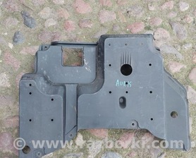 кришка підлоги Toyota Auris E180 (08.2012-03.2018)