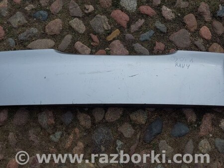 ФОТО Накладка крышки багажника для Toyota RAV-4 (05-12) Львів