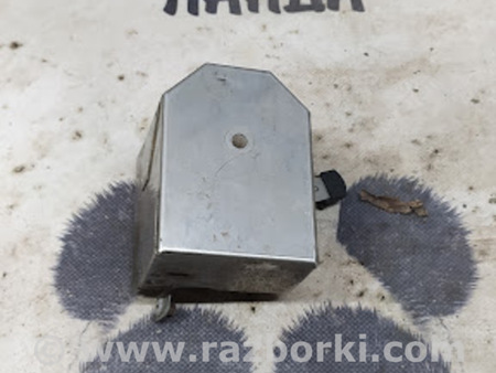 ФОТО Кронштейн сирены сигнализации для Volkswagen Eos 1F (01.2006-11.2010) Львов