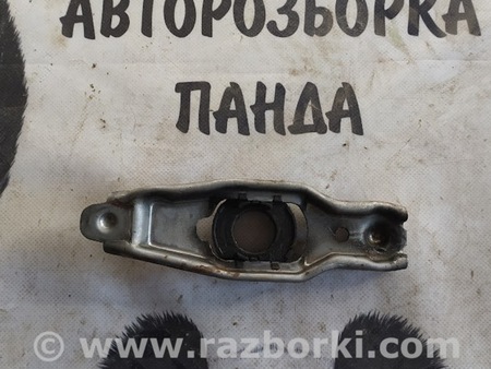 ФОТО кронштейн диску зчеплення для Volkswagen T6 Transporter, Caravelle (08.2015-...) Львов