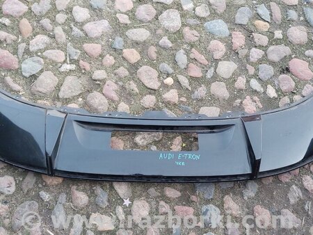 ФОТО Бампер для Audi (Ауди) E-Tron 4KE Львів
