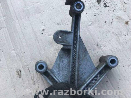 ФОТО Кронштейн КПП для Renault Kangoo I (97-08) Костопіль