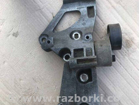 ФОТО Кронштейн кріплення генератора для Renault Kangoo I (97-08) Костопіль