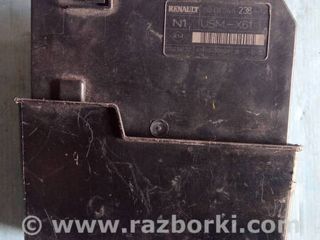 ФОТО Блок запобіжників для Renault Kangoo II (07-21) Костопіль