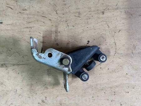 ФОТО Ролик середній зсувних правих для Renault Kangoo I (97-08) Костопіль