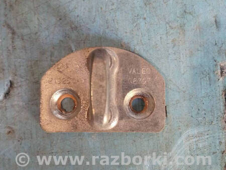 ФОТО Скоба замка для Renault Kangoo II (07-21) Костопіль