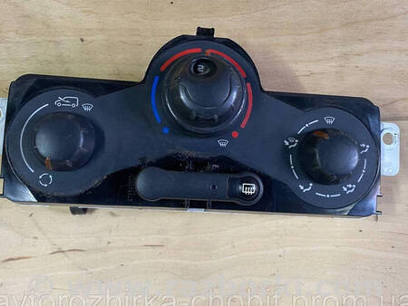 ФОТО Блок керування пічкою для Renault Kangoo II (07-21) Костопіль