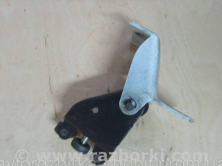 ФОТО Ролик бічних правих зсувних для Renault Kangoo II (07-21) Костопіль