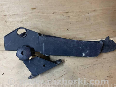 ФОТО Кронштейн домкрата для Renault Kangoo II (07-21) Костопіль