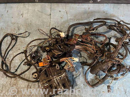 ФОТО Проводка двигуна для Renault Megane 2 (02-09) Костопіль