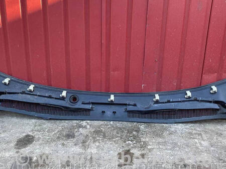 ФОТО Накладка под лобовое стекло для Renault Megane 3 (08-16) Костопіль