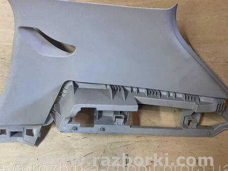 ФОТО Накладка задней стойки багажника для Renault Megane 3 (08-16) Костопіль