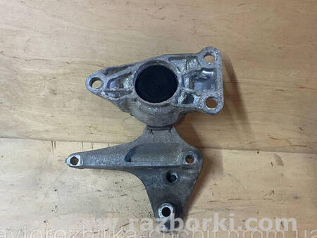 ФОТО Подушка двигуна для Renault Megane 3 (08-16) Костопіль